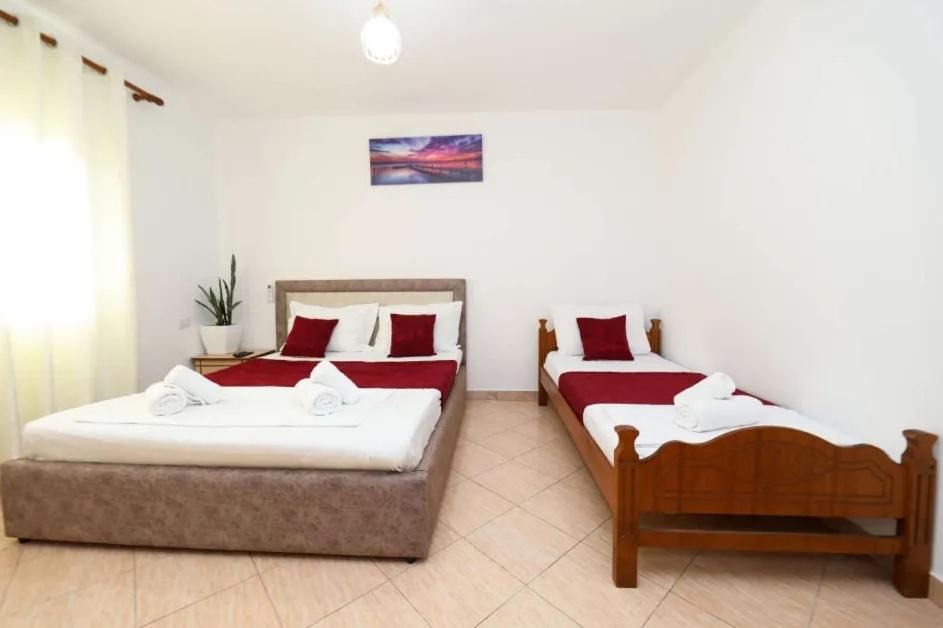 Vila Agolli Vlore Ngoại thất bức ảnh